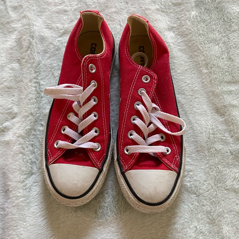 Red Converse
